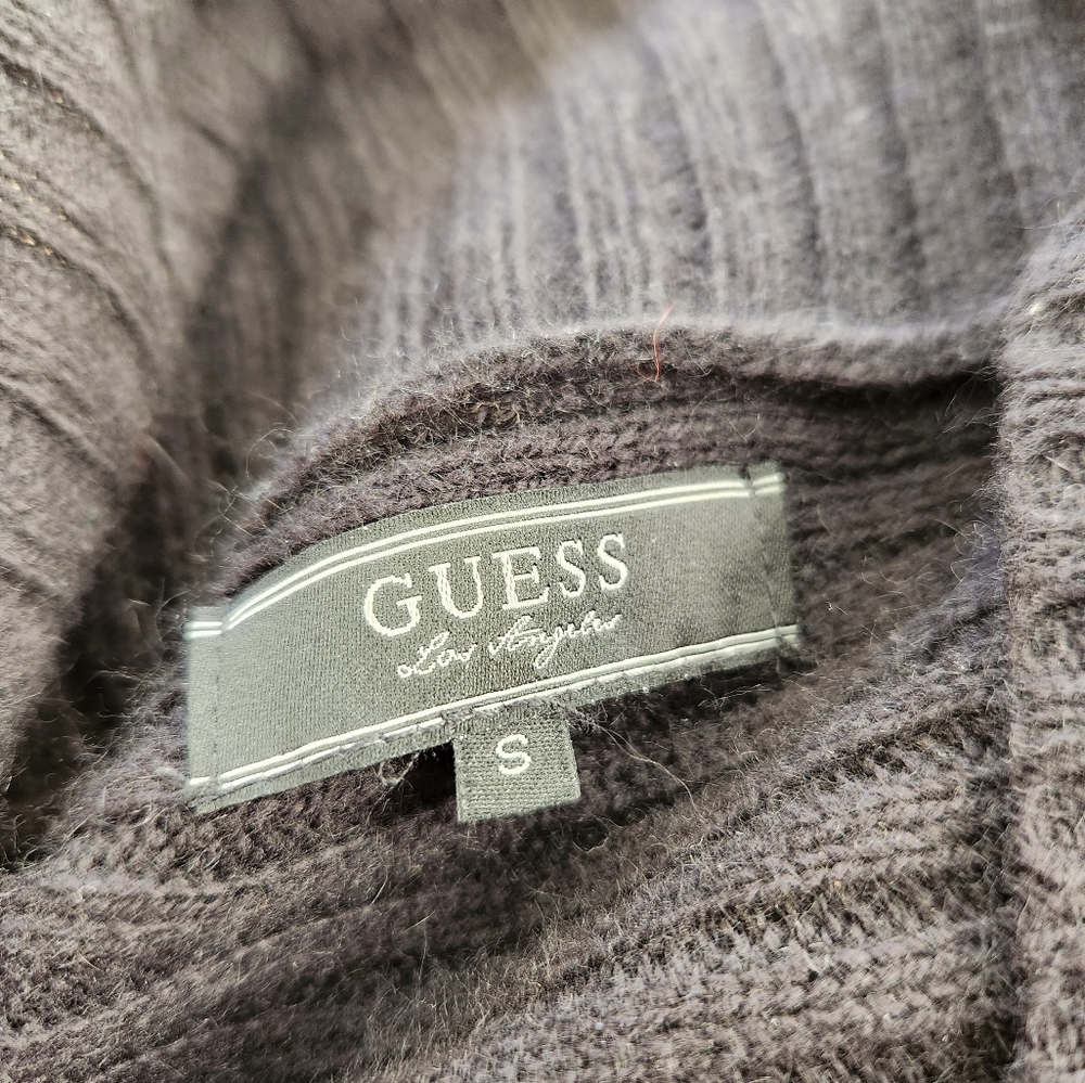🌲 Black Guess sweater - Picture 4 of 5